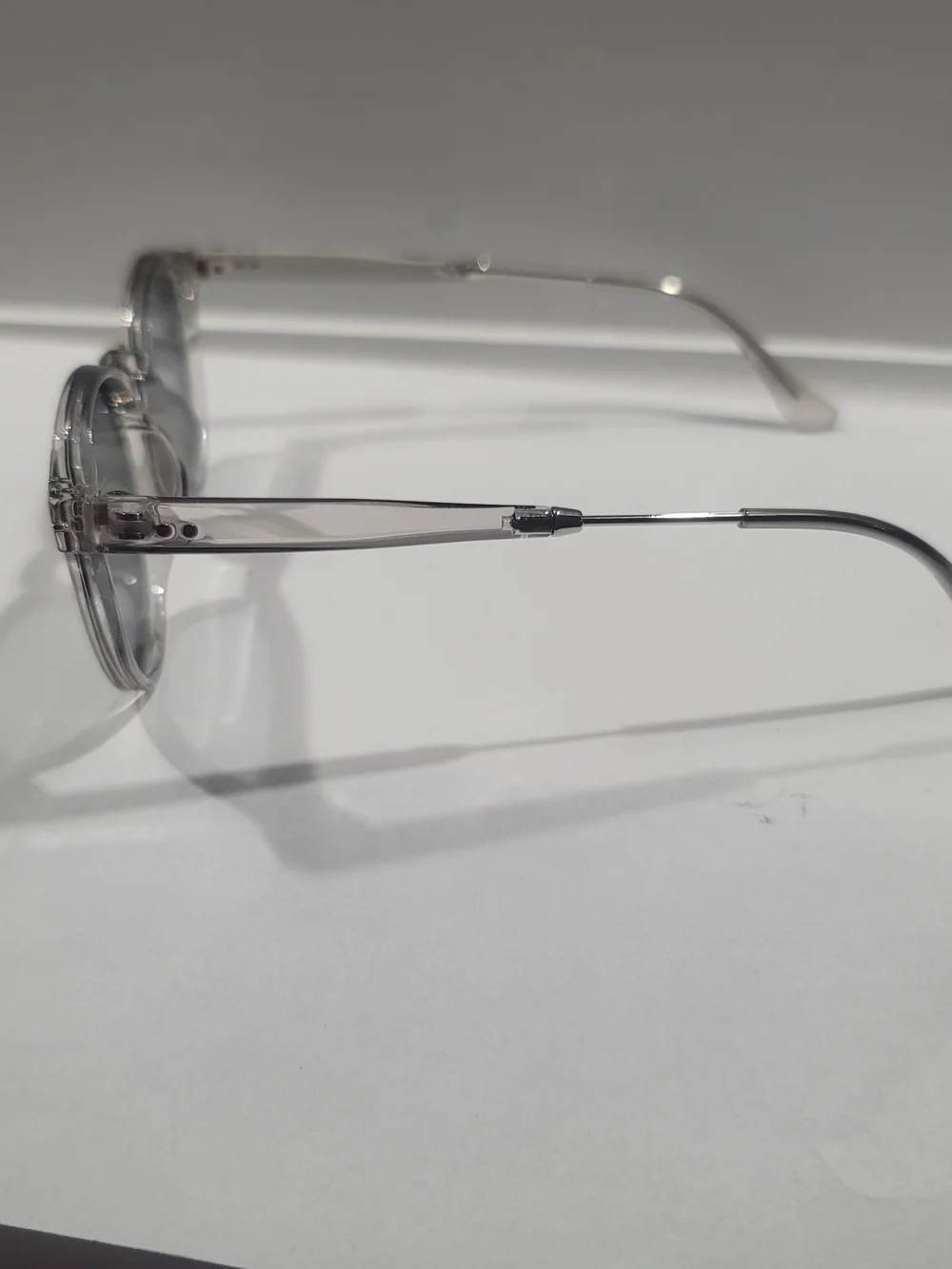 CLL0I0 Clear Smoke Frame Sunglasses with Grey Lenses